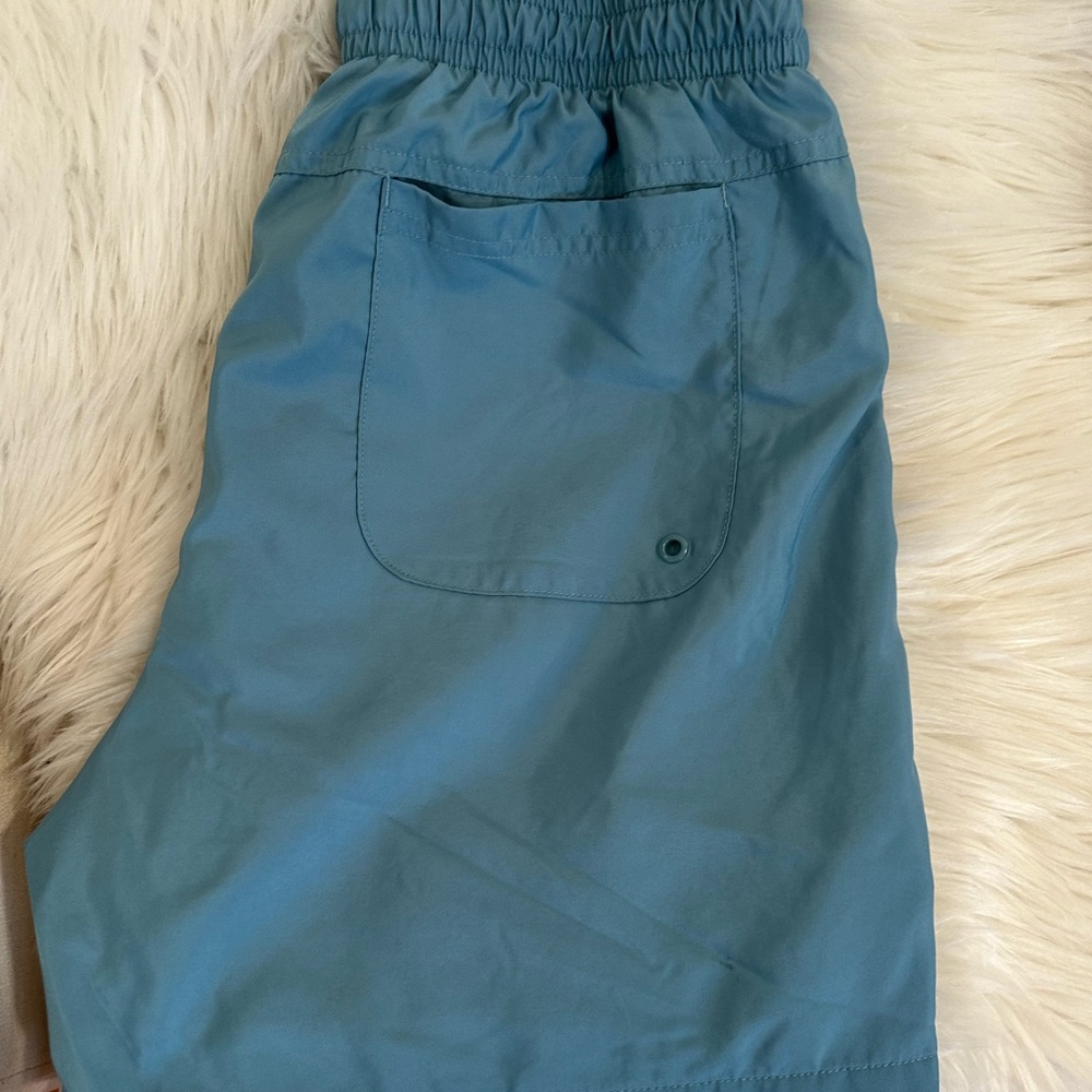 Nike Men's Teal Athletic Shorts - Picture 2 of 4